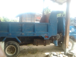 ขายดั้ม