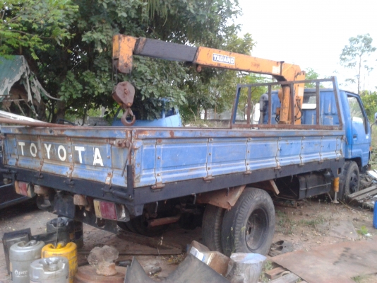 ขายรถเครน115แรง เครน3ตัน กระบะยาว4.30เมตร