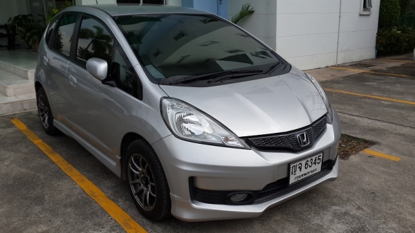 ขาย Honda jazz 1.5 SV 2011 top AT มือสอง 524,000บาท ขาย Honda jazz 1.5 SV 2011 top AT มือสอง 524,000บาท