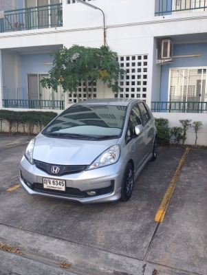 ขาย Honda jazz 1.5 SV 2011 top AT มือสอง 524,000บาท