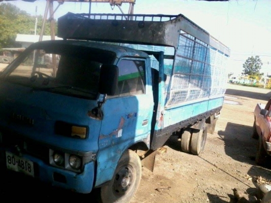 ***ขายแล้วครับขอบคุณ Truck2hand ขาย6ล้อราคาเบาๆ ISUZU TL 85HP เดิมๆบางๆ เครื่องดีเกียรืดี ช่วงล่างเดิมๆ คัสซีดีกระบะพื้นไม้คอกเหล็กคอกไม้สภาพสวย ยางดี6เส้น หัวบางเดิม สีพอใช้ มีลอกมีซีด ภายในคอนโซลดี ขายตัดตามสภาพก่อนเก็บงาน สภาพใช้งนปกติ พร้อมใช้ พร้อมลุ