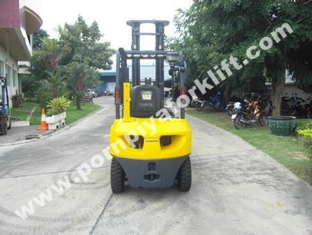 จำหน่ายรถ Forklift KOMATSU FD25T-16 จำหน่ายรถ Forklift KOMATSU FD25T-16