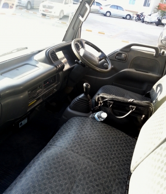 ISUZU NPR
