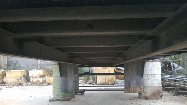 ขายด่วน ตู้บรรทุก 3 บาน ยาว 5 เมตร พร้อมไอดอริกท้าย สภาพเยื้ยมตามรูป  ใส่ isuzu npr