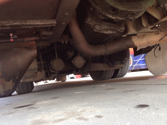 .ขายรถบัส M23 แอร์ 6ล้อ  BENZ ทั้งชุด พร้อมใช้ สวย ถูก   320HP OM 422 เขาควาย แท้ๆ สภาพสด ตัวถังเชิดชัย   3.80M