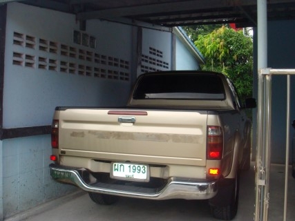 ขาย Toyota Hilux Tiger 4W 2.5  X - Tra Cab  Abs  ปี 2004