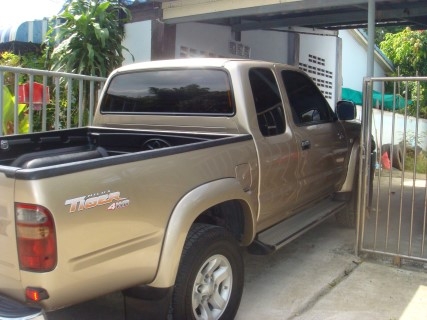 ขาย Toyota Hilux Tiger 4W 2.5  X - Tra Cab  Abs  ปี 2004