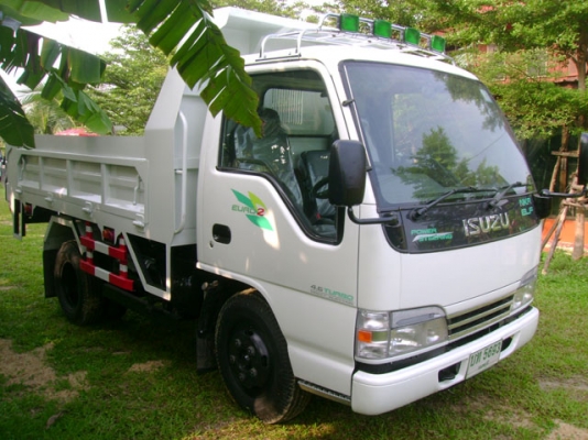 ISUZU NKR 71 E หัวการ์ตูนสูง LPG 100\% เครื่อง135แรงดั๊มไม่ติดเวลา