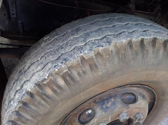 ขายหัวลาก ud 290 รถห้าง 680,000.- ขายหัวลาก ud 290 รถห้าง 680,000.-