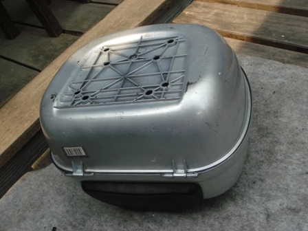 ขออนุญาติขายกล่องไฟเบอร์เอนกประสงค์ใส่ท้ายมอเตอร์ไซค์เก่าญี่ปุ่นครับ