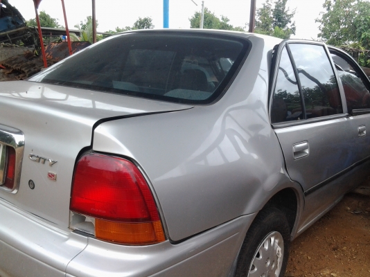 ขายซากรถฮอนด้า CITY ปี40 พร้อมทะเบียน