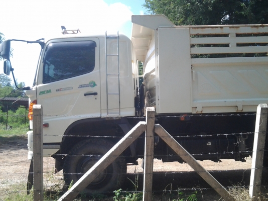 สิบล้อ HINO FM 1A 500 SERIES 330 แรงม้า รถปี 54 `70,XXX Km.ลดราคาขายดาวน์เหลือ 950,000 บาท หมดเขต 16 พย.56