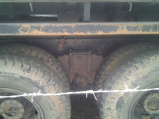 สิบล้อ HINO FM 1A 500 SERIES 330 แรงม้า รถปี 54 `70,XXX Km.ลดราคาขายดาวน์เหลือ 950,000 บาท หมดเขต 16 พย.56