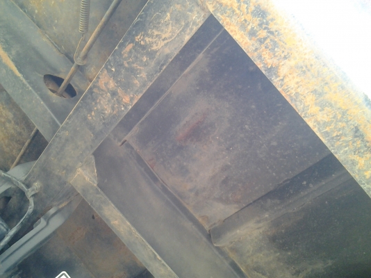 สิบล้อ HINO FM 1A 500 SERIES 330 แรงม้า รถปี 54 `70,XXX Km.ลดราคาขายดาวน์เหลือ 950,000 บาท หมดเขต 16 พย.56