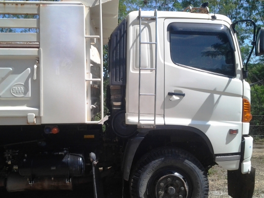 สิบล้อ HINO FM 1A 500 SERIES 330 แรงม้า รถปี 54 `70,XXX Km.ลดราคาขายดาวน์เหลือ 950,000 บาท หมดเขต 16 พย.56