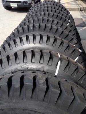 ขายยางผ้าใบ Apollo 1000-20 ทั้งชุด!! ราคาดี