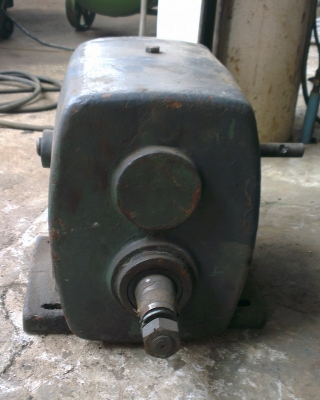 ขาย เกียร์กระตุกมือสอง สำหรับติดกับเครื่องอะไรก็ได้ครับ มี 4 เกียร์ Japan ครับ ขาย เกียร์กระตุกมือสอง สำหรับติดกับเครื่องอะไรก็ได้ครับ มี 4 เกียร์ Japan ครับ