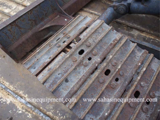 รถขุด PC40-7 S/N 199XX บจก.สหสินอีควิปเม้นท์ โทร.081-5851880, 02-5168100-1 www.sahasinequipment.com รถขุด PC40-7 S/N 199XX บจก.สหสินอีควิปเม้นท์ โทร.081-5851880, 02-5168100-1 www.sahasinequipment.com