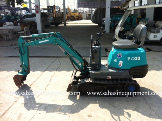 รถขุด PC02-1A S/N 164XX รถนอก นำเข้า บจก.สหสินอีควิปเม้นท์ โทร.081-5851880, 02-5168100-1 www.sahasinequipment.com รถขุด PC02-1A S/N 164XX รถนอก นำเข้า บจก.สหสินอีควิปเม้นท์ โทร.081-5851880, 02-5168100-1 www.sahasinequipment.com