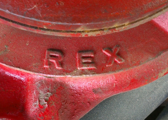 Sell> ตัวต๊าปเกลียวมือ REX 4" นิ้ว 117R พร้อมฟันกัดเกลียว เบอร์ใหญ่สุด ยังไม่เคยผ่านการใช้งานครับ