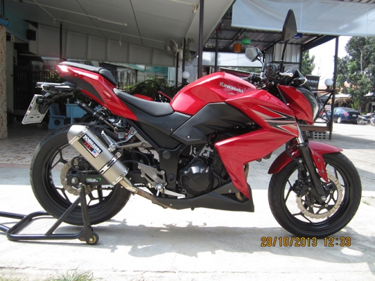 ขายz250 ปี 2013 สีแดง