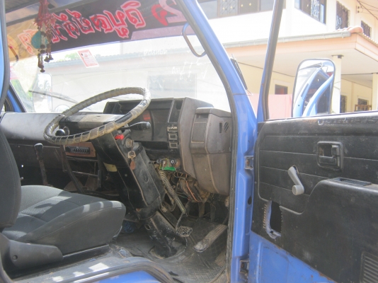 ขาย 515,000 บาท ดูรถได้ที่ ต.บ้านยาง อ.ลำปลายมาศ จ.บุรีรัมย์