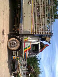 10ล้อเพลาเดียวHINO FL3H  195แรงกะบะรั้วคอก ไม้มะค่า รถสวยสภาพดี...