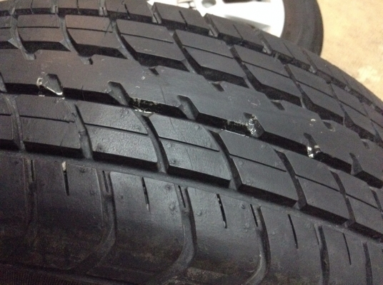 ขายแม็กvios พร้อมยางถูกๆใหม่ๆ ยางใหม่มาก