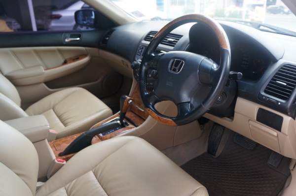 HONDA ACCORD รถเดิม ARIBAG คู่+ABS เครื่องเดิม ช่วงล่างดี แอร์เย็น สีสวย ภายในลายไม้ รถพร้อมใช้งานทันที จัดไฟแนนได้ ฟรีดาวน์ HONDA ACCORD รถเดิม ARIBAG คู่+ABS เครื่องเดิม ช่วงล่างดี แอร์เย็น สีสวย ภายในลายไม้ รถพร้อมใช้งานทันที จัดไฟแนนได้ ฟรีดาวน์