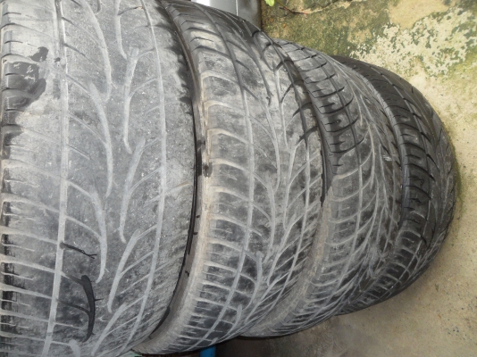 ขายยางเปอร์เซนร์ ขอบ 18-19 ถูกๆ