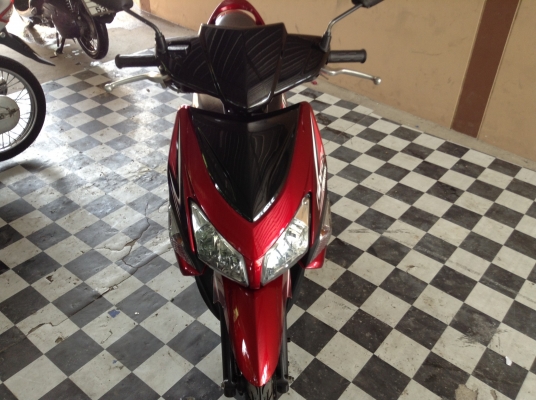 ขาย!!!ฮอนด้าคลิ๊กรุ่นท๊อป ล้อแม๊ก ปี50 รถเครื่องดีคับ มีเล่มทะเบียนครบ ภาษีไม่หมด