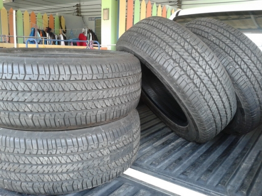 ขายยาง บริสโตน 265-60-18   Y 1413