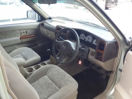 NISSAN FRONTIER 4 ประตู ตัว TOP กระจกไฟฟ้า เบาะกำมะหยี่ ล้อ MAX รถสวยพร้อมหลังคา CARRYBOY เครื่อง+ช่วงล่างดี พร้อมใช้งาน ราคาโดนใจ จัดไฟแนท์ได้เต็ม