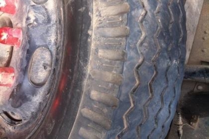 **670,000 บ.ต่อรอง**ฝากขายครับ 6ล้อช่วงยาว+ตู้แห้ง ISUZU ROCKY FTR11LY ห้างแท้ คัสซีใหญ่ทั้งเส้น เครื่อง6BD1 165HP แห้งดี อึดทน ช่วงล่างใหญ่คัสซีสวยเดิมทั้งเส้น ไม่มีผุ ยาว 6.3ม. พร้อมตู้แห้ง สภาพดีไม่ผุ หัวสวยภายในคอนโซลครบ ยาง900 สวย6เส้น พร้อมใช้งาน เอ