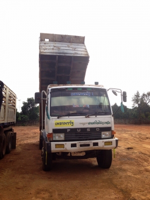 ต้องการขายสิบล้อหลงโบ ต้องการขายสิบล้อหลงโบ