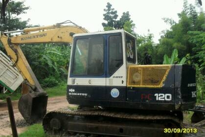 ขาย แบคโฮ Komatsu Pc120 รุ่น 5 ขาย แบคโฮ Komatsu Pc120 รุ่น 5