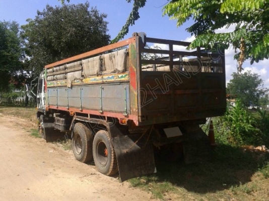 รถบรรทุก 10 ล้อดั๊มพ์  ยี่ห้อ MISUBISHI FUSO  195 แรงม้า