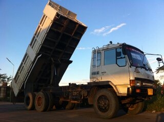 ขายด่วน ไอ้หลงโบ FUSO FN 527 TF