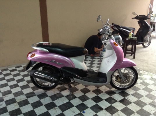 ขาย!!!ฟีโน่ ปี51 รถเครื่องดีคับ มีเล่มทะเบียนครบ ภาษีไม่หมด