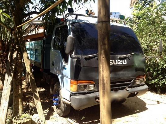 รถอิซูซุ 6 ล้อดั้ม NPR 120 แรงม้า ปี 38 สนใจติดต่อ 081 - 6079515 รถอิซูซุ 6 ล้อดั้ม NPR 120 แรงม้า ปี 38 สนใจติดต่อ 081 - 6079515