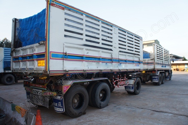 รถบรรทุกพ่วงดั๊มพ์คอกเกษตร ยี่ห้อ ISUZU 320 แรงม้า