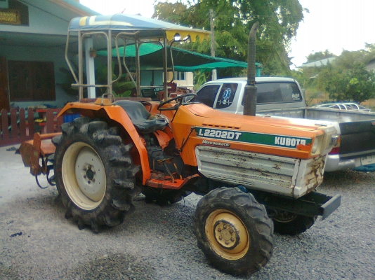 คูโบต้า L2202DT ขับเคลื่อน 4WD  เครื่อง เฟืองแน่นปึ๊ก ยางดี