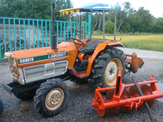 คูโบต้า L2202DT ขับเคลื่อน 4WD  เครื่อง เฟืองแน่นปึ๊ก ยางดี