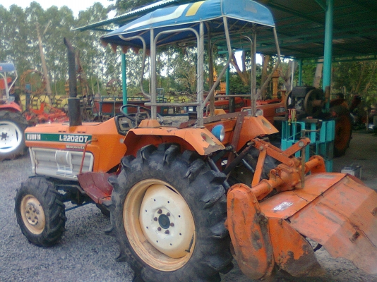 คูโบต้า L2202DT ขับเคลื่อน 4WD  เครื่อง เฟืองแน่นปึ๊ก ยางดี