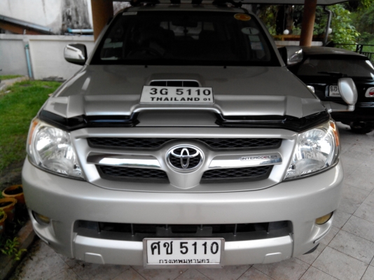 ขาย Vigo 4WD สีเงิน