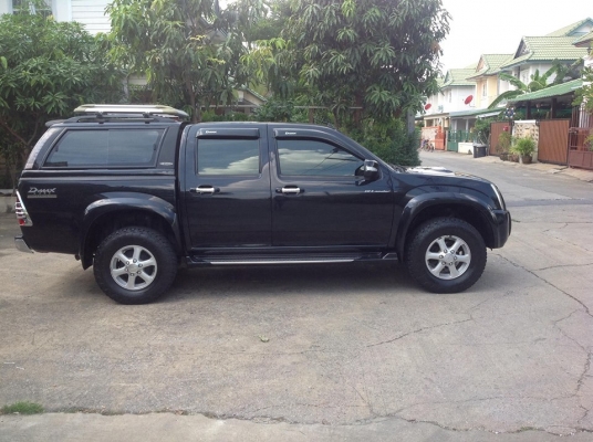 Isuzu hilender cab4 โกลซี่รี่ เครื่อง3000 ปี2007 Isuzu hilender cab4 โกลซี่รี่ เครื่อง3000 ปี2007