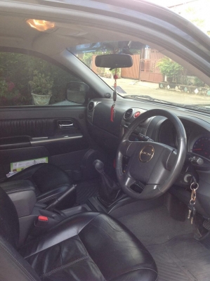 Isuzu hilender cab4 โกลซี่รี่ เครื่อง3000 ปี2007 Isuzu hilender cab4 โกลซี่รี่ เครื่อง3000 ปี2007