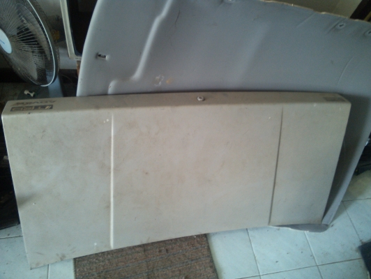 ฝาท้ายโตโยต้า หน้าแหลม