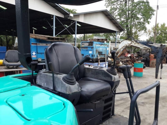 ขาย รถขุด KOBELC0 รุ่น SK30SR แทร็กเหล็ก  มือสองญี่ปุ่น