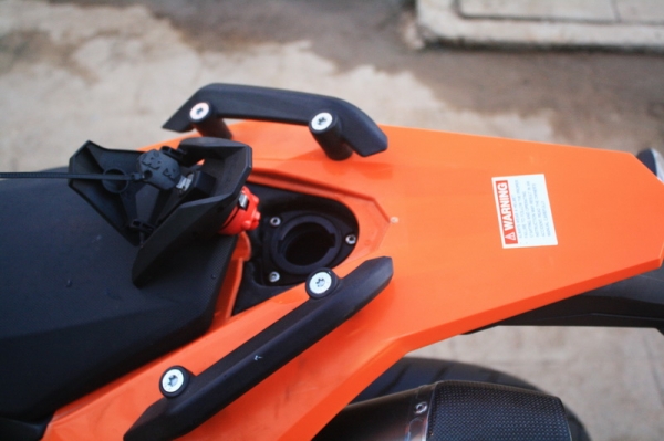 __ขาย/แลก KTM 690 smc ปี09 (สรรพสามิตตัวจริง) $ 290,000__ __ขาย/แลก KTM 690 smc ปี09 (สรรพสามิตตัวจริง) $ 290,000__